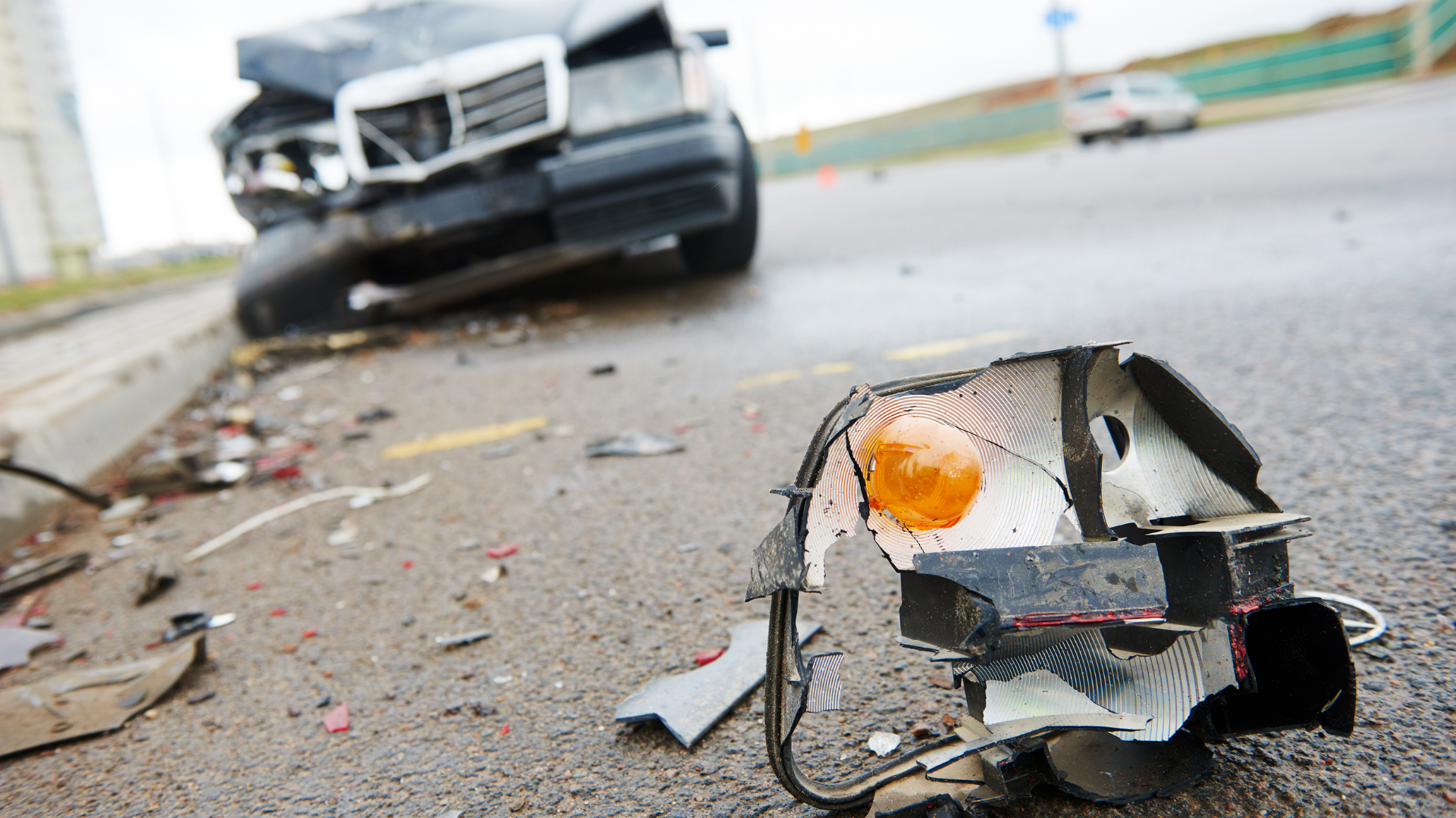 Can a Lincoln Car Crash Lawyer Help if the Insurance Company Denies My Claim?